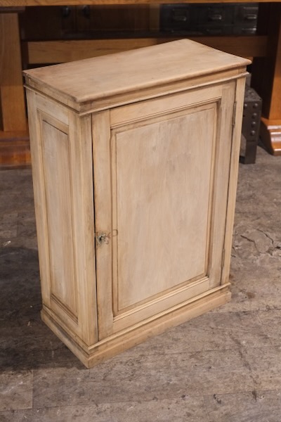 petit meuble de metier